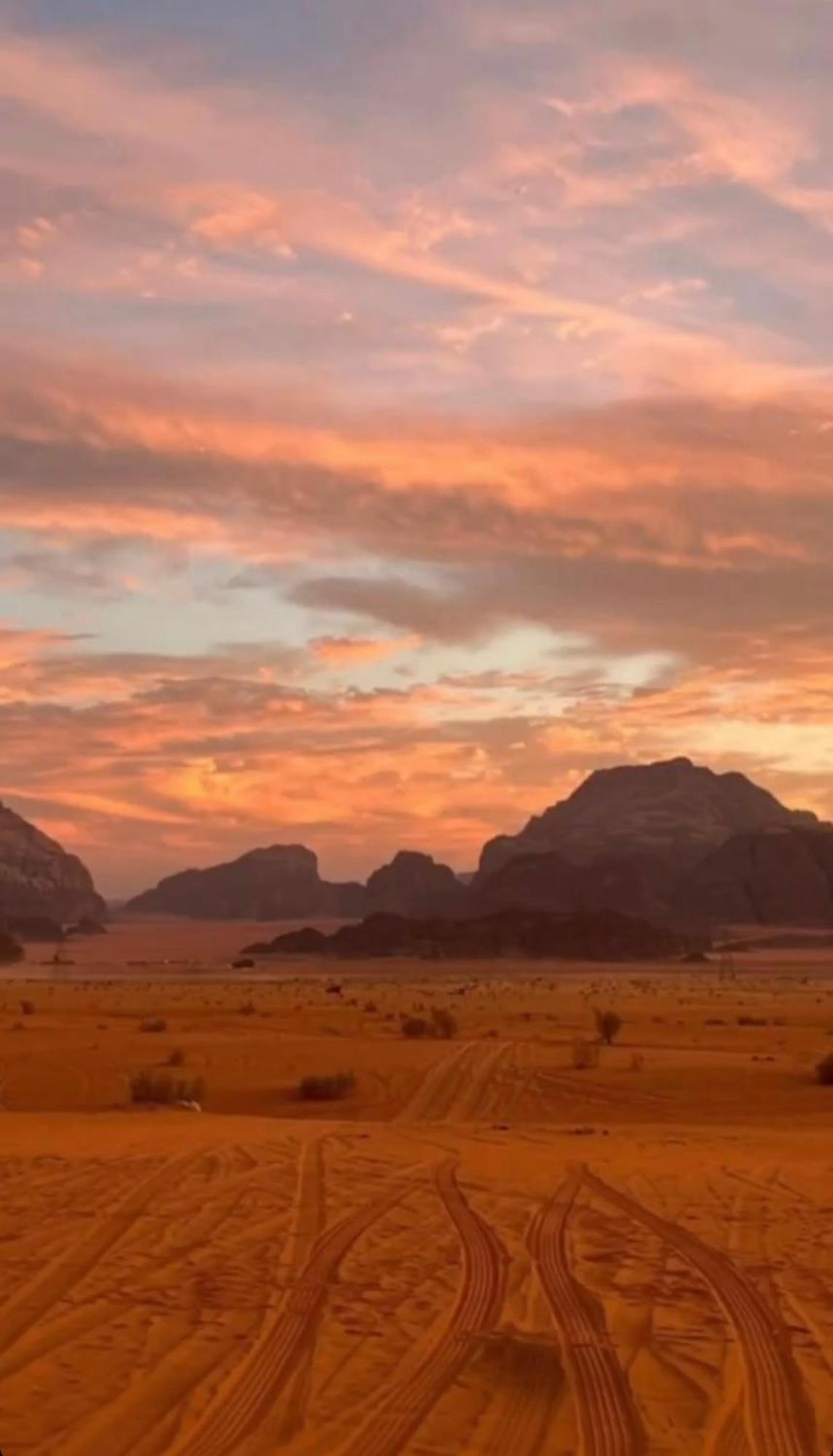 Wadi Rum Mars Camp ภายนอก รูปภาพ