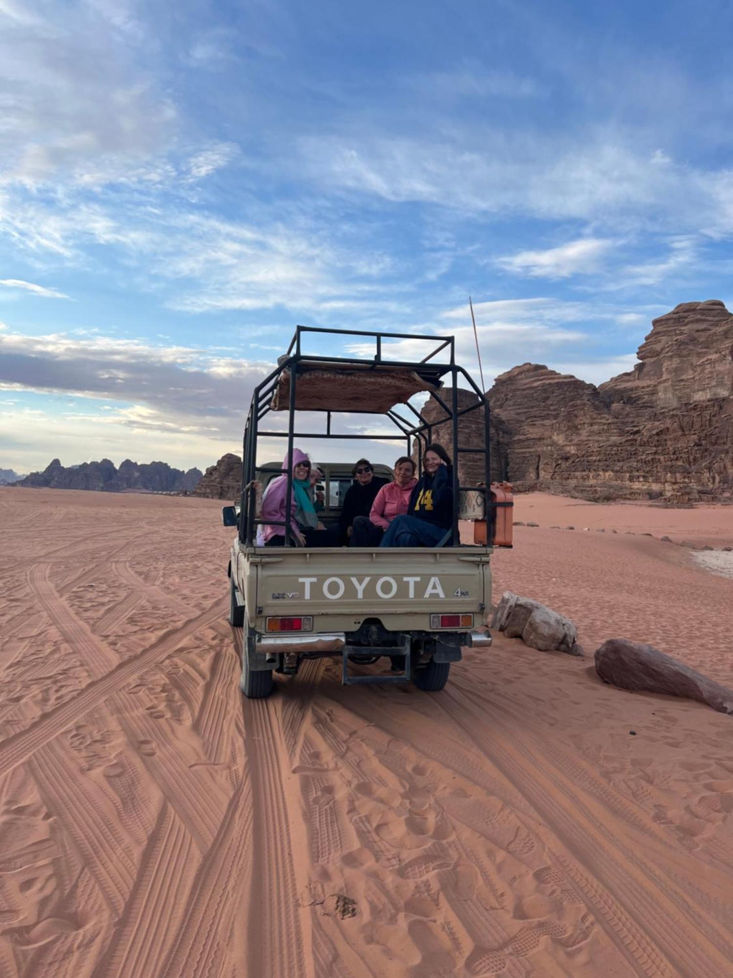 Wadi Rum Mars Camp ภายนอก รูปภาพ